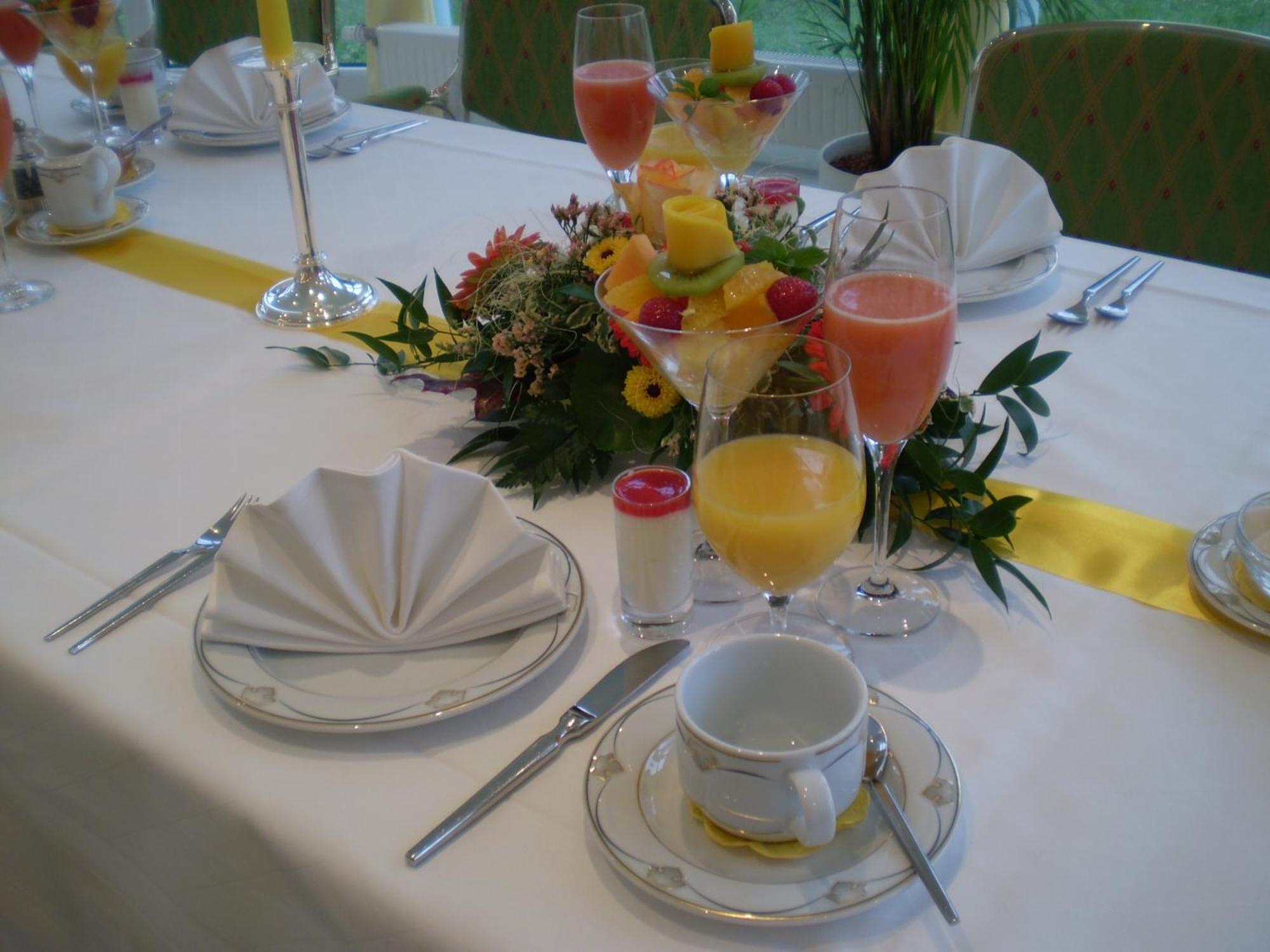Hotel Christine Fussen Bagian luar foto